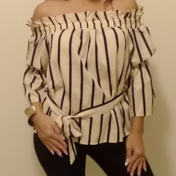 Top - Picture 3 of 4